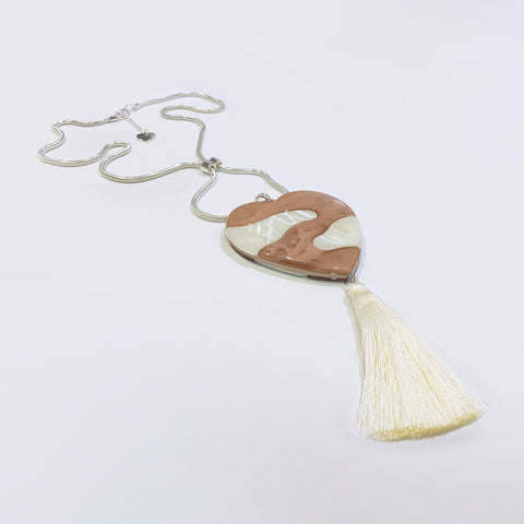 RESIN HEART AND TASSEL LONG NECKLACE