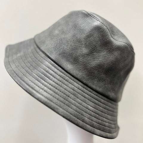 Leather effect hat washed leather effect herringbone