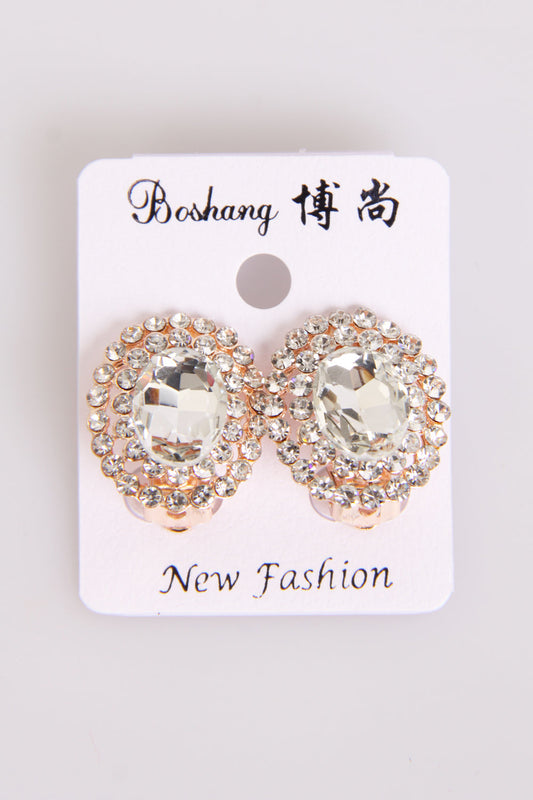 Oval gem with a geometrical cut clip on diamante