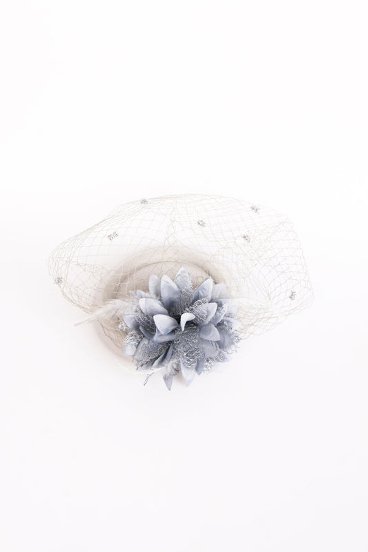 FLOWER FEATHER AND MESH FASCINATOR