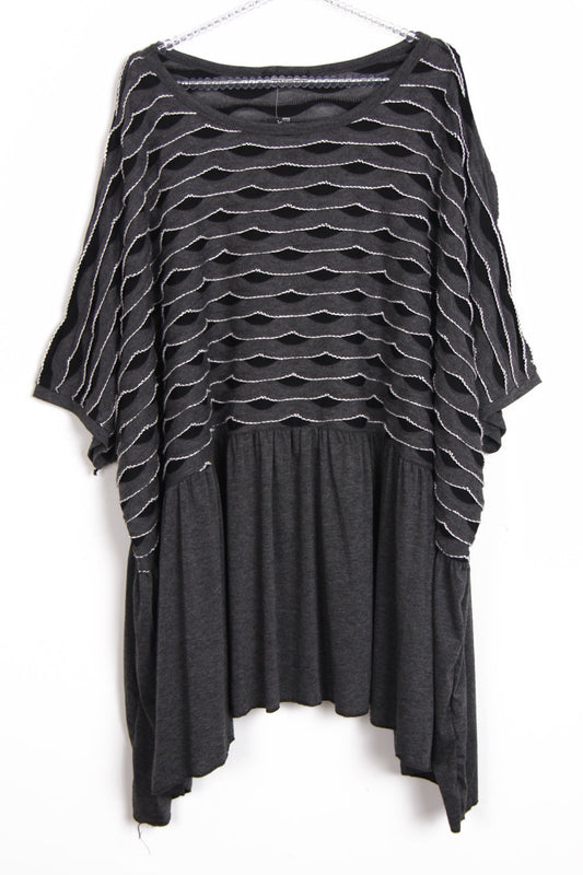 Oversized Scallop Knit Floaty Top