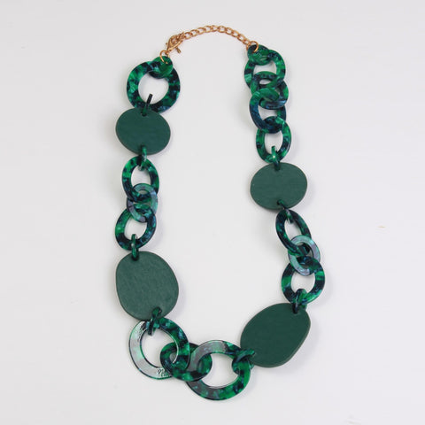 Short Circles Necklace