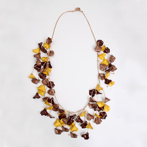 Leafy Patterned Shape Necklace