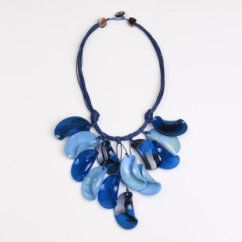 Dangling Ovals In A Chord Short Necklace