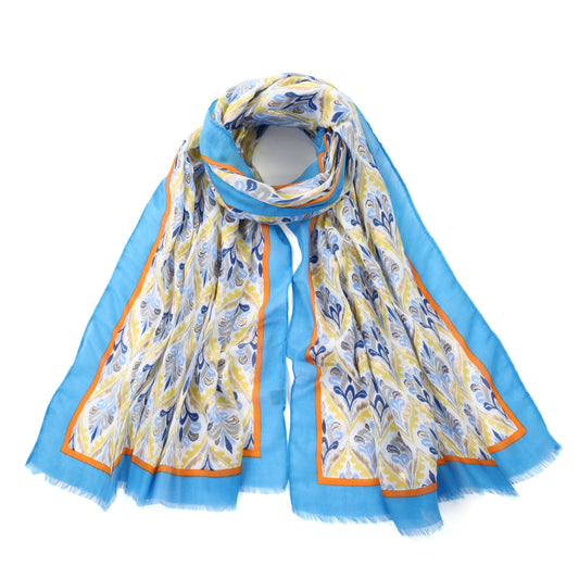 Quatrefoil Print Bordered Scarf - Blue