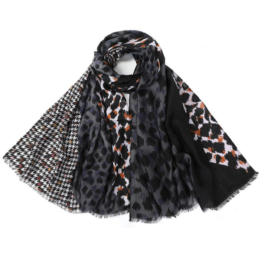 Black Leopard Print Pattern Scarf