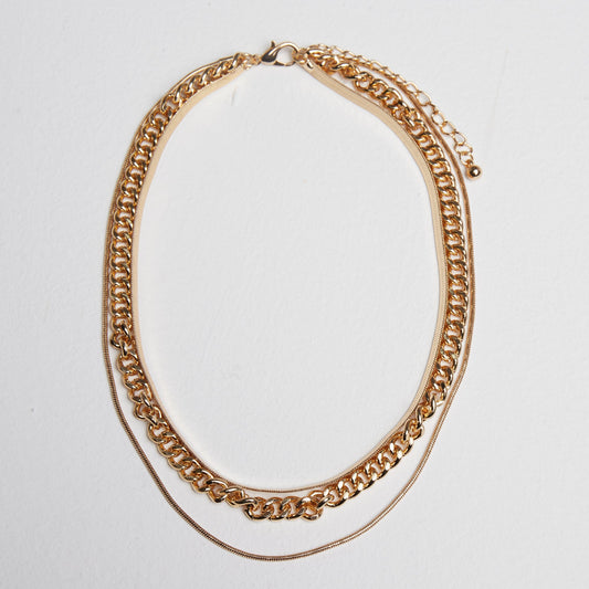 Golden Elegance Pendant Necklace