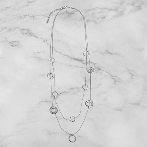 Hallow Circles Chain Necklace