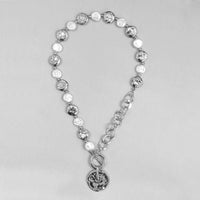 Disk Plate With Chain Short Necklace