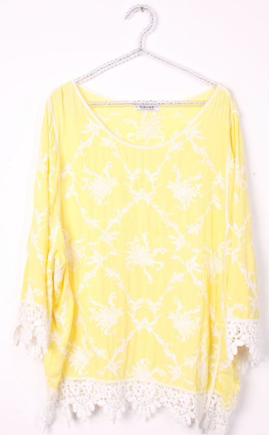 Floral Lace Trim Loose Kaftan Top