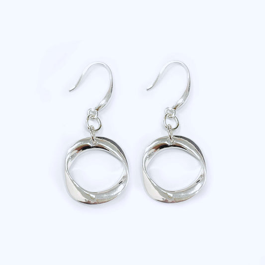 Twisted Oval Earrings Silver