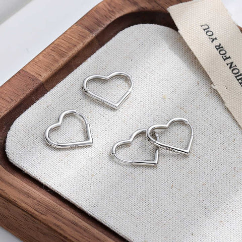 S925 Sterling Silver Heart Hoop Earrings – High-Polished Smooth Finish for Women