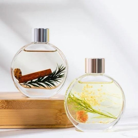 Elegant Scented Reed Diffuser Set – Stylish Aroma for Home Décor and Relaxation