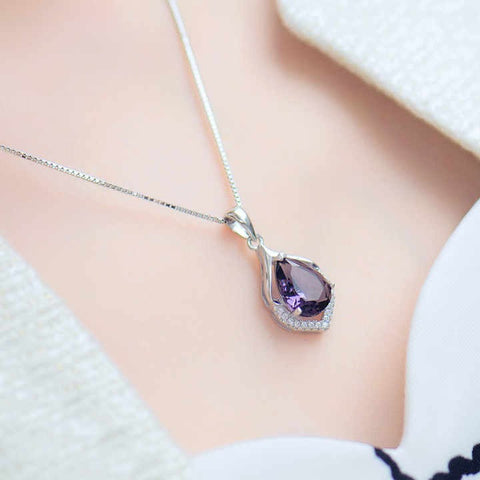 Elegant Purple Teardrop Crystal Necklace – Dainty Zircon Pendant for Women & Girls