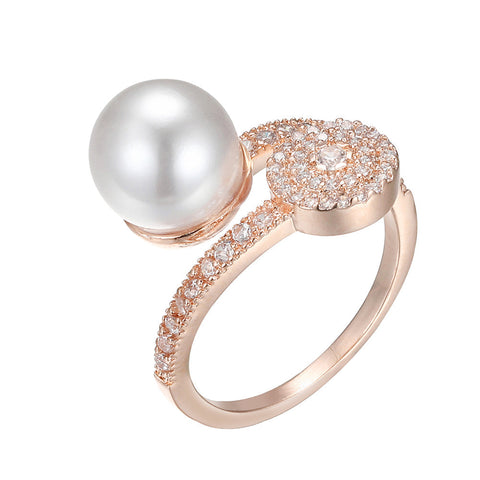 Diamante and Pearl Ring - Gold