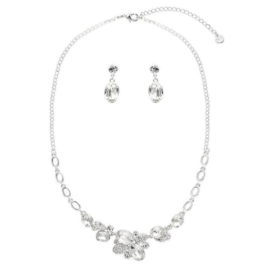 Flower Cluster Luxurious Necklace Set - Silver