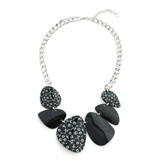 Black & White Bloom Necklace