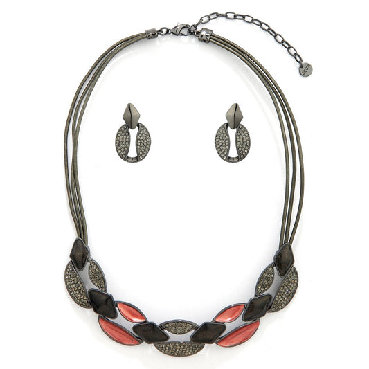 Black Necklace with Diamantes Jewellery Set