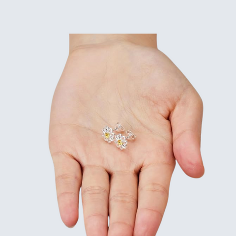 Daisy Stud Zircondia Earrings